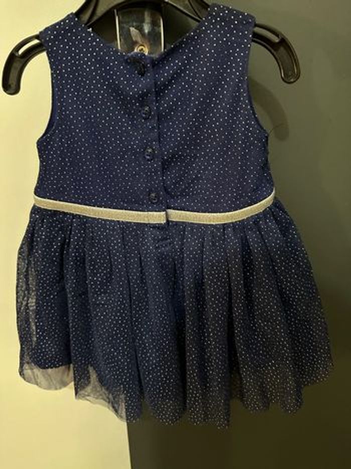 Robe en tulles bleu marine et paillettes argenté - photo numéro 2