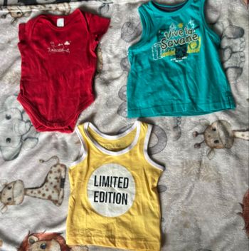 Lot d’un body & de 2 débardeurs taille 6 mois 