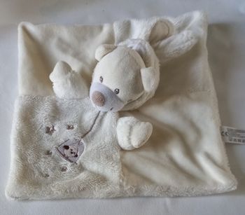 Doudou carré plat ours deguiser en.Lapin blanc écru- cage oiseau - Simba