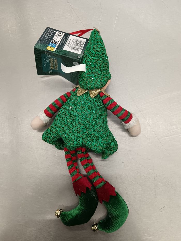 Lutin farceur sapin - photo numéro 2