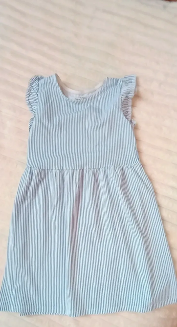 Robe 134 à 140 cm bleue - photo numéro 12