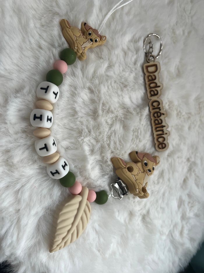 Attache tétine personnalisé bambie