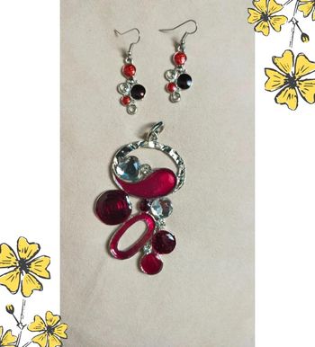 Parure pendentif + boucle – Ronds rouge & argenté avec strass et cœur