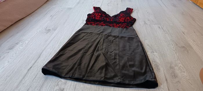 Robe S 36 M 38  sexy dentelle rouge et noir - photo numéro 8