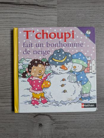 T'choupi fait un bonhomme de neige 