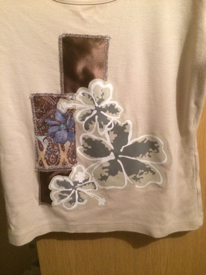 Tee-shirt femme 42/44 - photo numéro 3