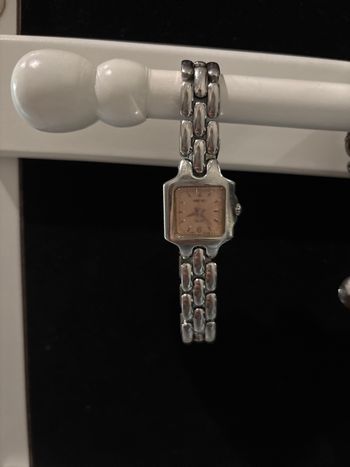 Montre seiko vivace cadrant rose