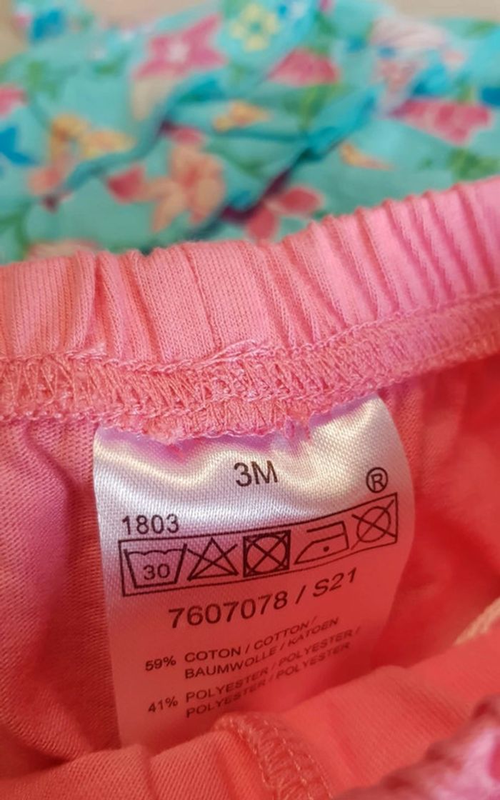 Ensemble débardeur + short 3 mois - photo numéro 3