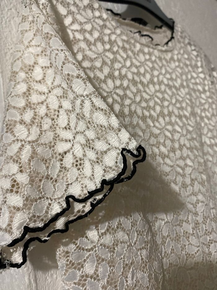 Un. Genre de T-shirt - photo numéro 4