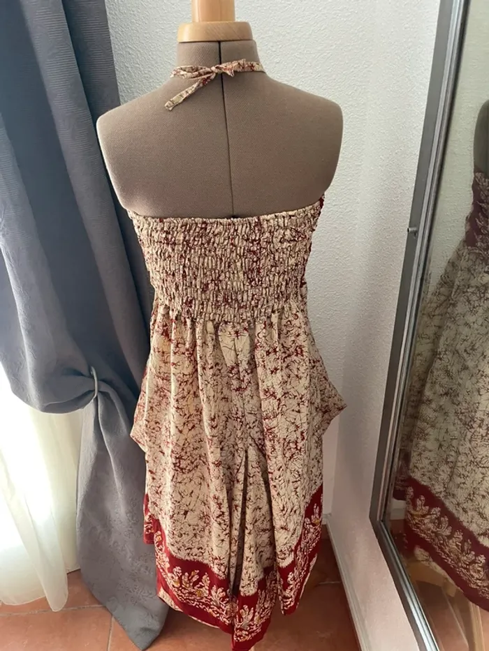 Robe d’été dos nu en soie - photo numéro 3