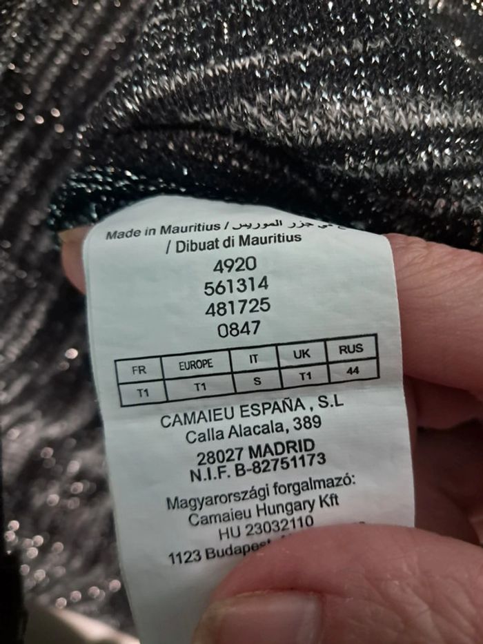 Tee-shirt taille 36 - photo numéro 3