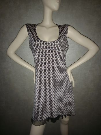 robe noire à motifs beige voile en bas DPM taille 42