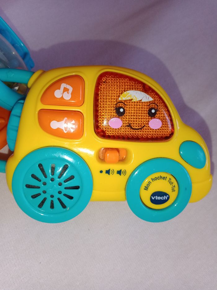 Mon hochet voiture tut tut VTech
Dès 3 mois - photo numéro 3