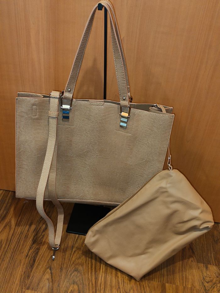 Sac cabas beige effet croco chic – grande contenance - photo numéro 4