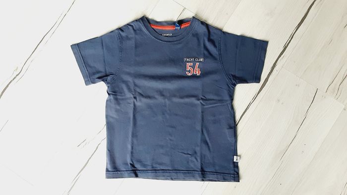 Vêtement garçon tee-shirt manches courtes bleu Okaïdi 5 ans