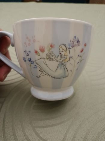Tasse Disney Alice au pays des merveilles 