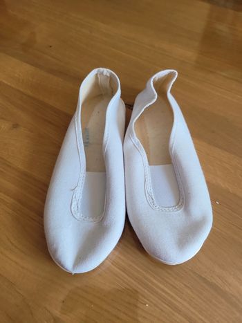 Chaussons de danse pointure 31 Domyos