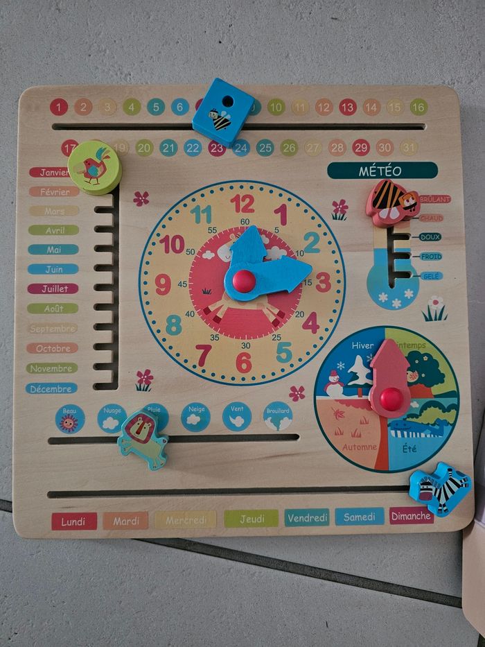 Mon calendrier éducatif bois - photo numéro 2