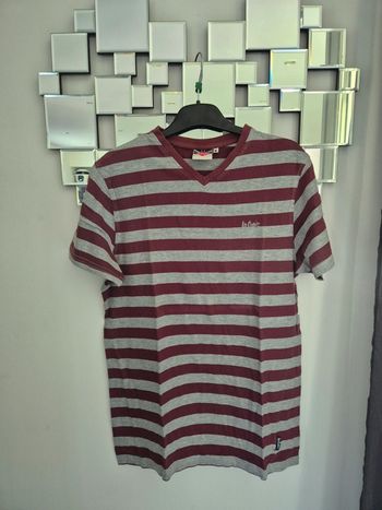 Tee-shirt homme col V Lee Cooper taille M