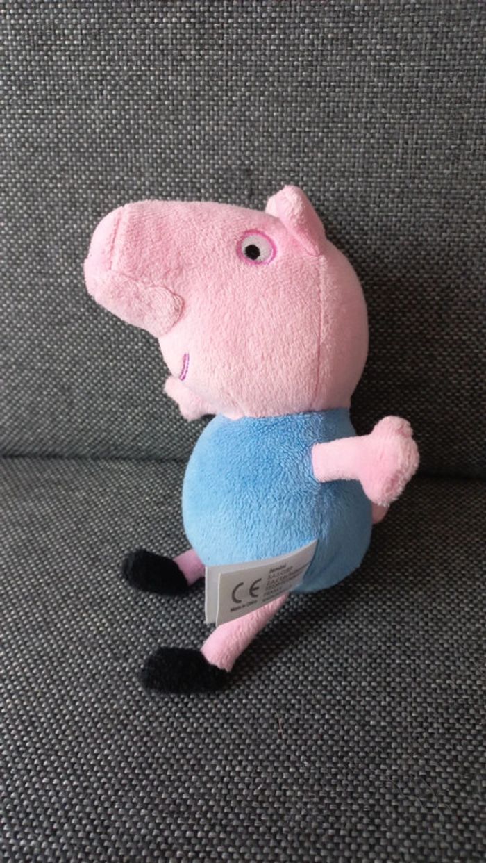 Peluche Georges pig 16cm - photo numéro 2
