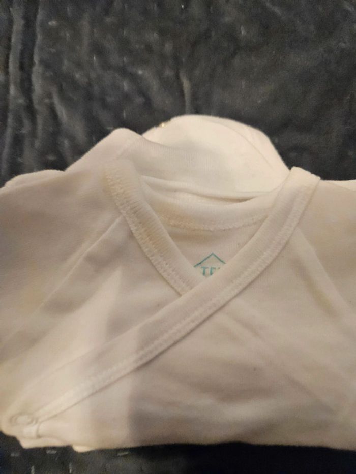 Lot bodys mixte - photo numéro 6