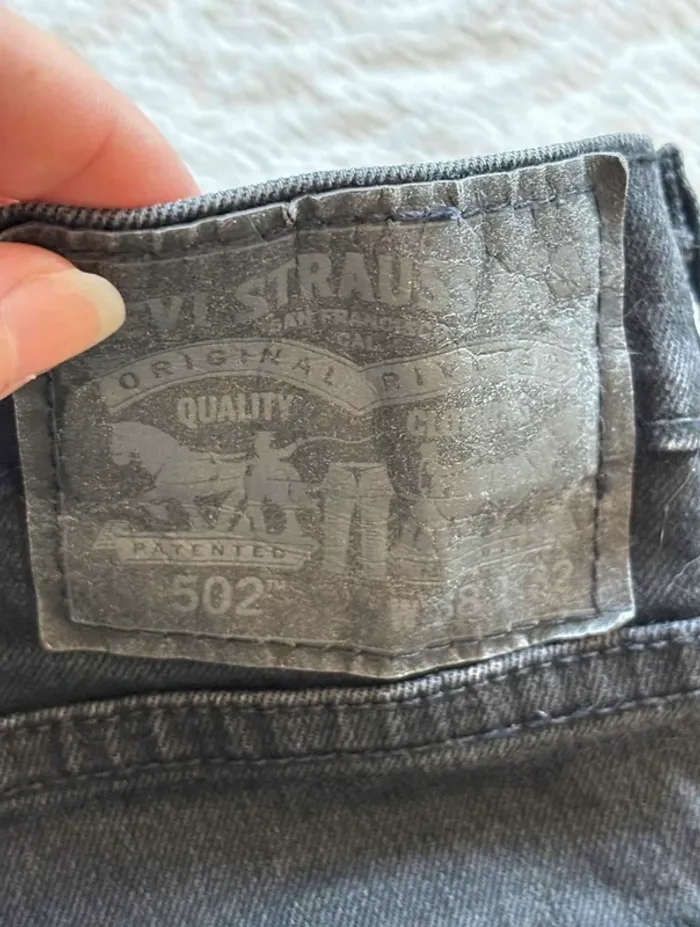Jeans Levi’s homme 502 slim Taper W38 L32 XL/48 – Coupe fuselée noir - photo numéro 2