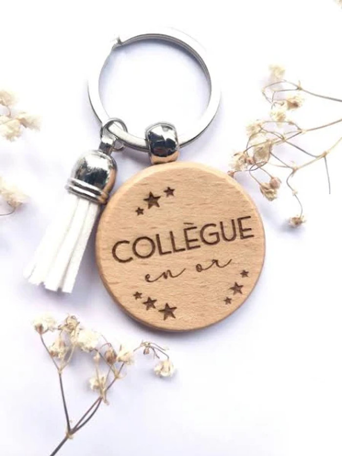 Porte-clés bois personnalisée - photo numéro 3