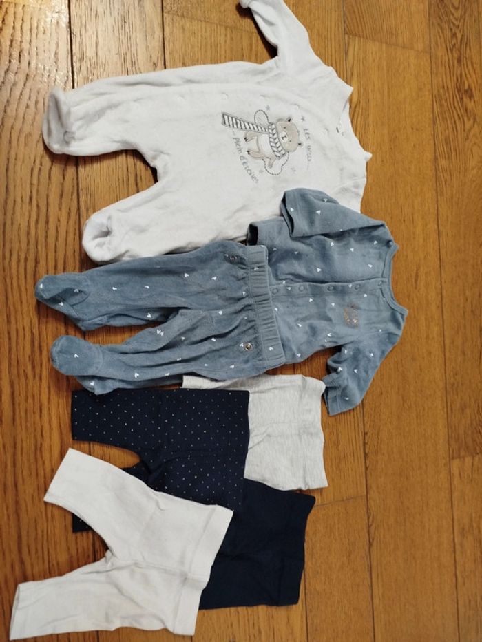 Lot vêtements naissance - photo numéro 4