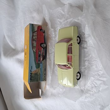 Voiture Dinky Toys BMW 1500 Atlas 2011 534 Norev Neuve