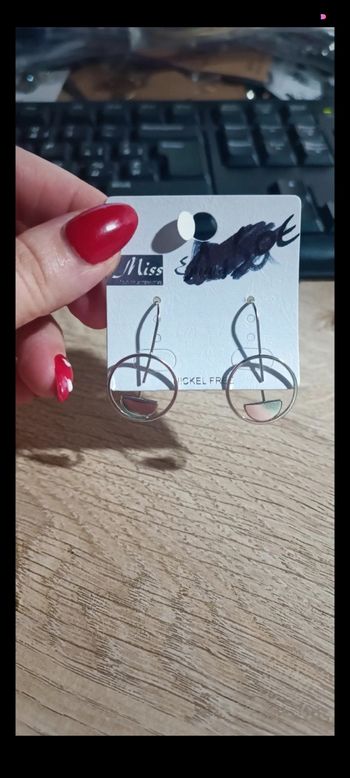 Boucle d'oreille ronde
