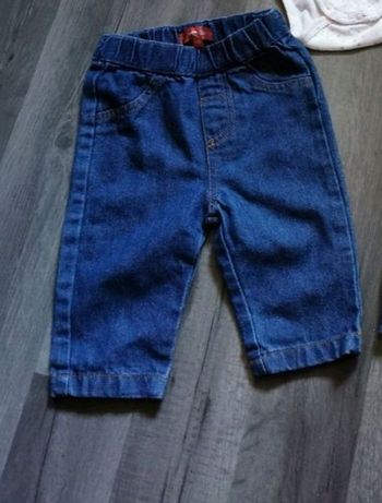 Jean bebe 6 mois