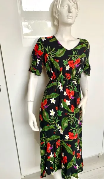 Magnifique Robe longue imprimé tropical