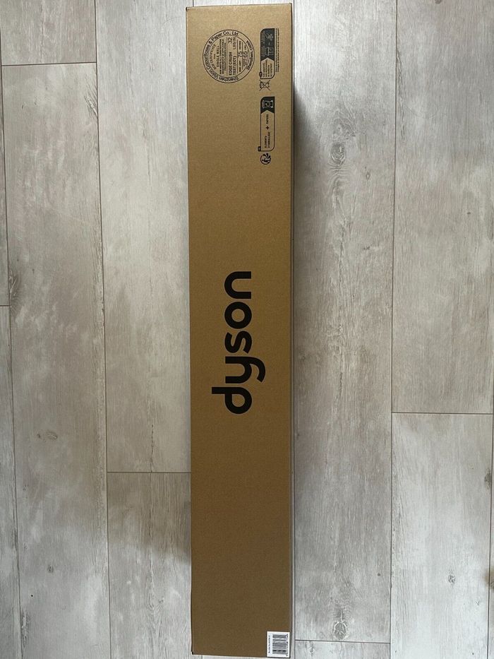 Aspirateur dyson v15