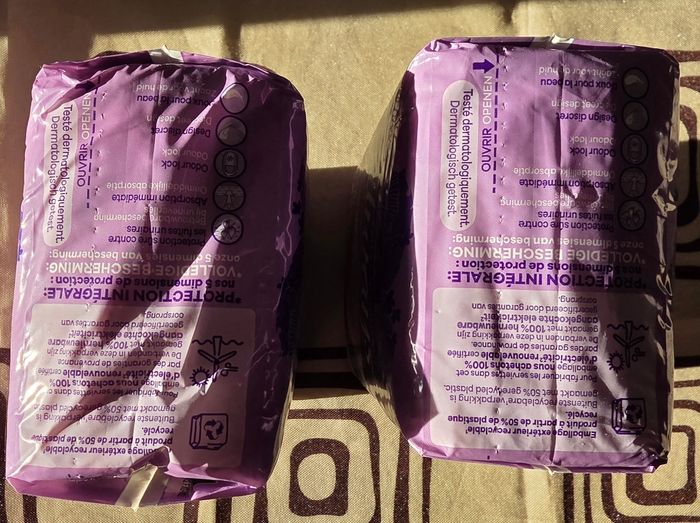 2 paquets ALWAYS DISCREET - photo numéro 4