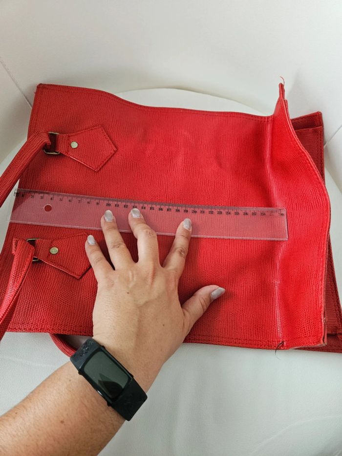 Sac rouge à main - photo numéro 4