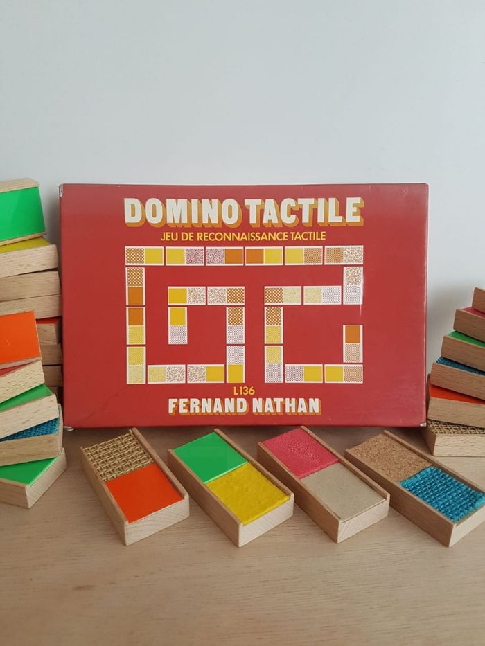Fernand Nathan Domino tactile 1 jeu de reconnaissance tactile