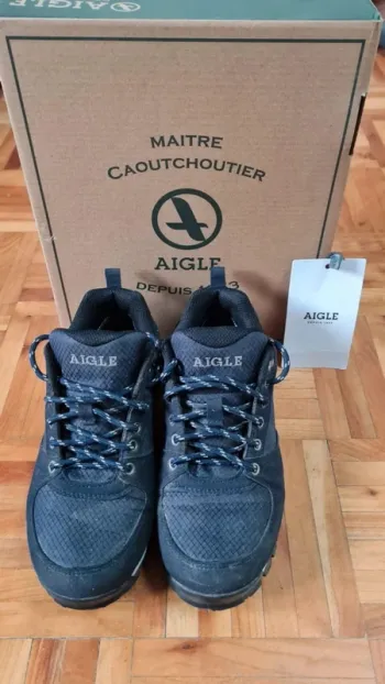Chaussures de marche femme Aigle P37