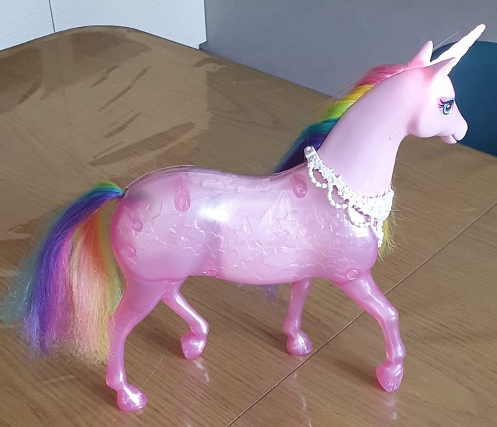 Barbie dreamtopia avec licorne - photo numéro 6