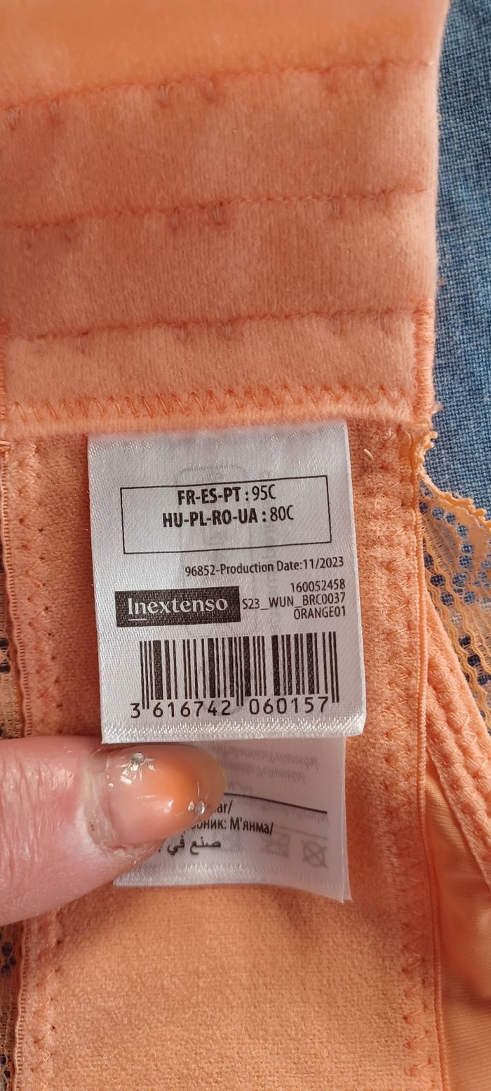 Très joli ensemble  lingerie femme haut 95C Bas 44 - photo numéro 10