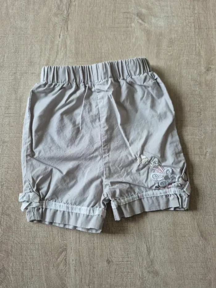 Short gris