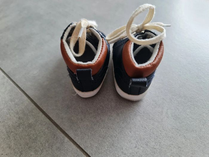 Chaussure chausson bébé 3-6 mois - photo numéro 3