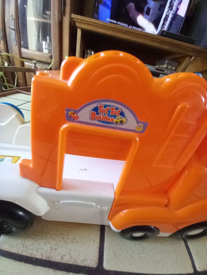 Mon super camion transporteur tu tu bolide - photo numéro 3