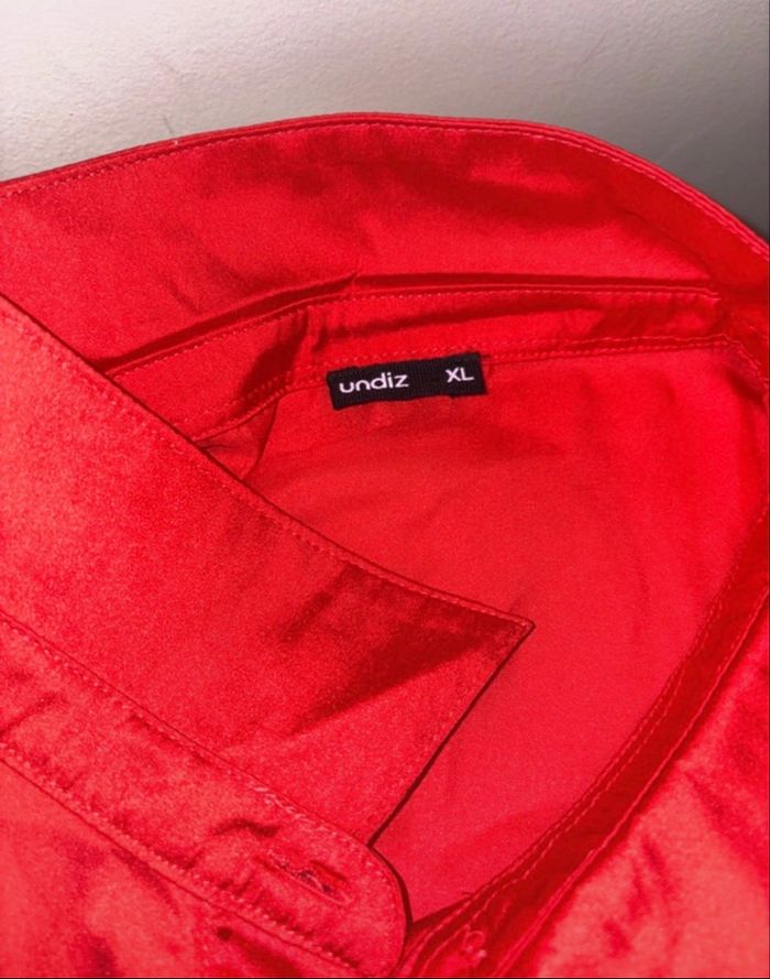 Chemise de pyjama rouge – État neuf (jamais portée) – Taille XL - photo numéro 4