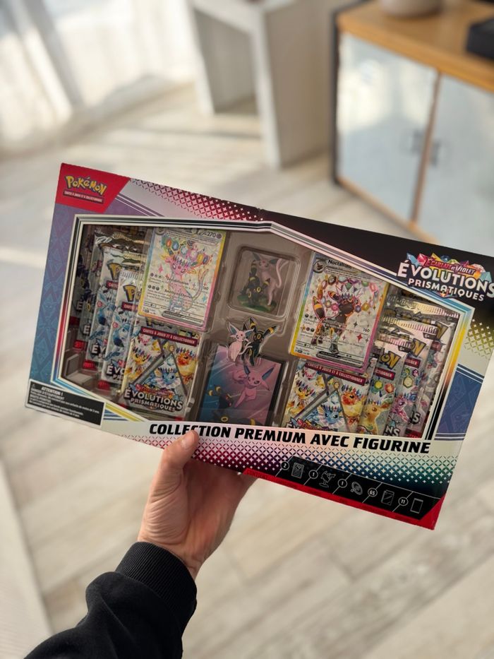 [NEUF] Coffret Pokémon collection premium figurine EV8.5 (défaut) - photo numéro 6