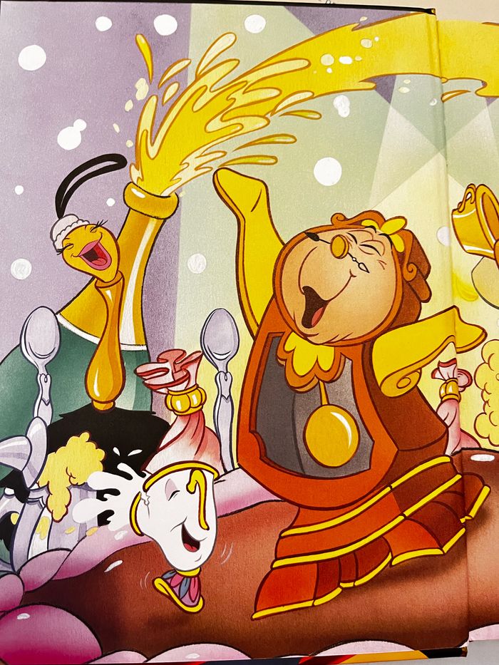 Livre collector Disney, la belle et la bête, inclus la figurine - photo numéro 4