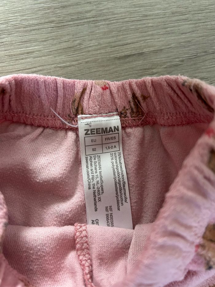 Pyjama - photo numéro 5