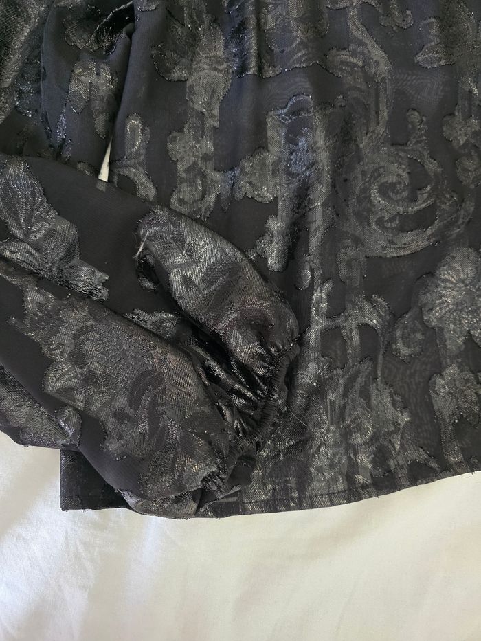 Blouse noir brillant - photo numéro 2