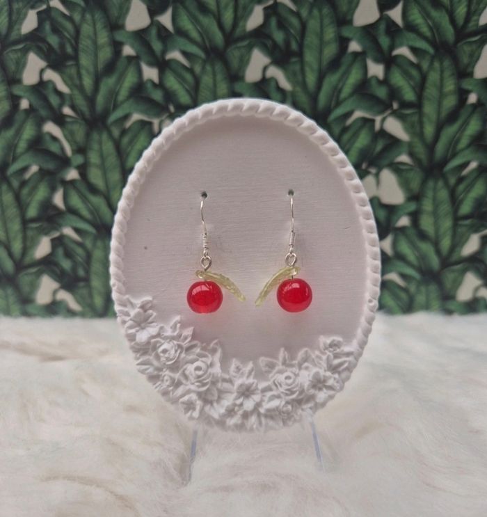 Boucles d’oreilles pommes en perles 🍎✨ #Bijoux #Pommes #Perles - photo numéro 2