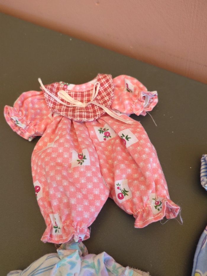 Lot Tenues Vintage Poupées Poupons - photo numéro 3