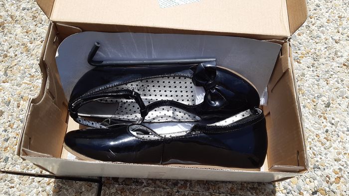 Chaussures taille 33 - photo numéro 3
